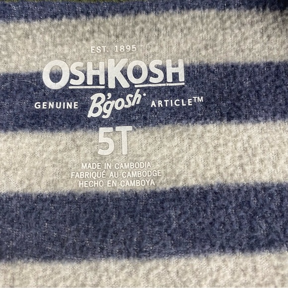 OshKosh Fleece Footed Pajamas - Size 5T - Picture 4 of 5